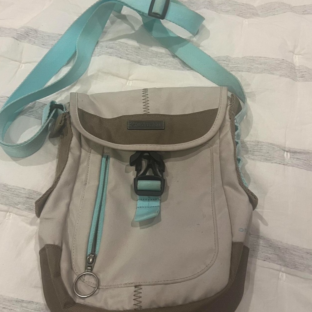 Columbia Women's Crossbody Bag - Cream and Tan with Blue Accents